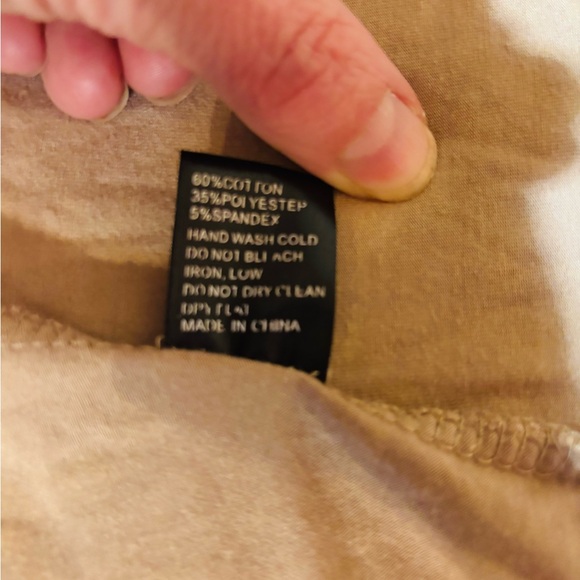 POL Light Brown Sleeveless Cardigan with Fringe GC Size M - Picture 11 of 11